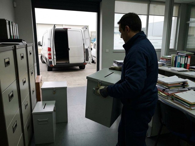 Así blindas tu gestión documental con contratos de recogida programada en Lugo