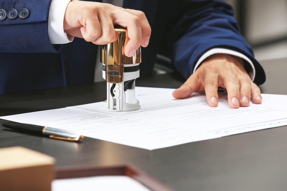 Equipos de destrucción de documentos en A Coruña con garantía de seguridad